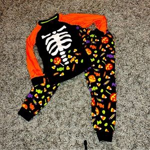Kid’s Halloween Pajamas